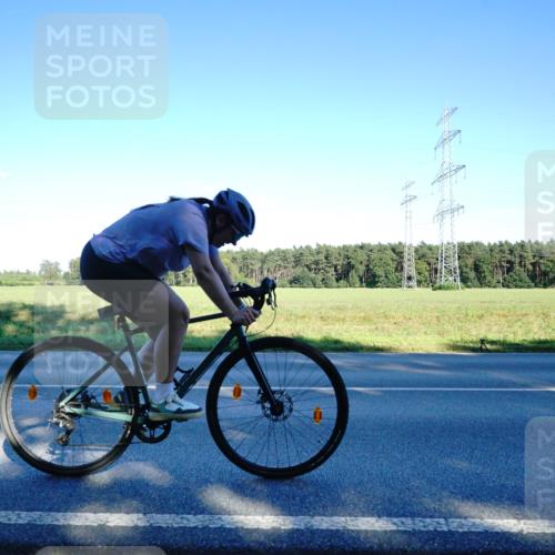 07.09.2025 - 19. Norderstedt Triathlon Michael Burmester http://msf.ph/oto/8854975 07.09.2025 16:34:03 Radfahren 944 meine-sportfotos.de