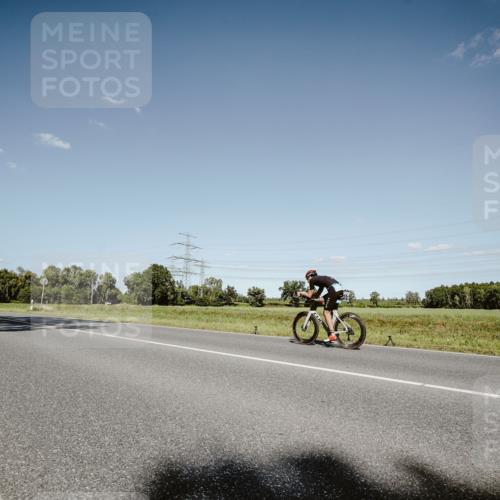 07.09.2025 - 19. Norderstedt Triathlon Michael Burmester http://msf.ph/oto/8854992 07.09.2025 15:06:00 Radfahren  meine-sportfotos.de