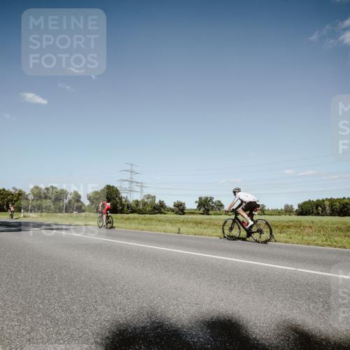 07.09.2025 - 19. Norderstedt Triathlon Michael Burmester http://msf.ph/oto/8855006 07.09.2025 15:06:06 Radfahren  meine-sportfotos.de