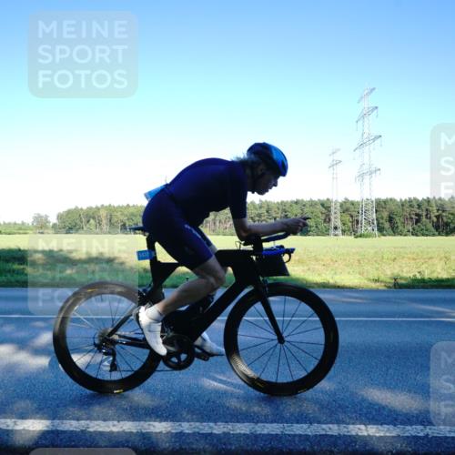 07.09.2025 - 19. Norderstedt Triathlon Michael Burmester http://msf.ph/oto/8855009 07.09.2025 16:37:21 Radfahren 1418, 1437 meine-sportfotos.de
