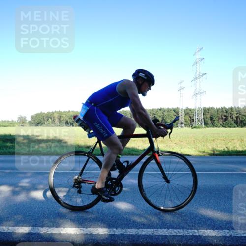 07.09.2025 - 19. Norderstedt Triathlon Michael Burmester http://msf.ph/oto/8855018 07.09.2025 16:37:57 Radfahren 1449 meine-sportfotos.de