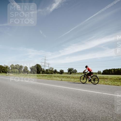 07.09.2025 - 19. Norderstedt Triathlon Michael Burmester http://msf.ph/oto/8855037 07.09.2025 12:03:32 Radfahren 849 meine-sportfotos.de