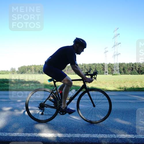 07.09.2025 - 19. Norderstedt Triathlon Michael Burmester http://msf.ph/oto/8855039 07.09.2025 16:40:06 Radfahren 1423, 1516 meine-sportfotos.de