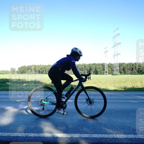 07.09.2025 - 19. Norderstedt Triathlon Michael Burmester http://msf.ph/oto/8855046 07.09.2025 16:40:52 Radfahren 954 meine-sportfotos.de