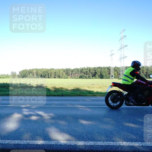 07.09.2025 - 19. Norderstedt Triathlon Michael Burmester http://msf.ph/oto/8855048 07.09.2025 16:41:32 Radfahren  meine-sportfotos.de