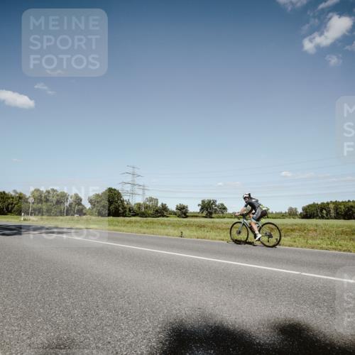 07.09.2025 - 19. Norderstedt Triathlon Michael Burmester http://msf.ph/oto/8855049 07.09.2025 15:06:50 Radfahren 897, 1433 meine-sportfotos.de