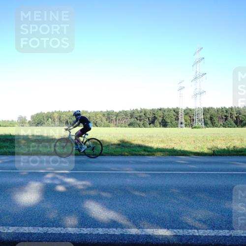 07.09.2025 - 19. Norderstedt Triathlon Michael Burmester http://msf.ph/oto/8855059 07.09.2025 16:43:42 Radfahren  meine-sportfotos.de