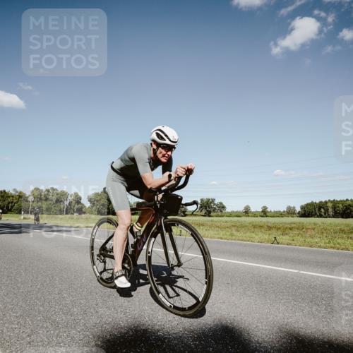 07.09.2025 - 19. Norderstedt Triathlon Michael Burmester http://msf.ph/oto/8855087 07.09.2025 15:07:21 Radfahren 1466, 1492, 1508 meine-sportfotos.de