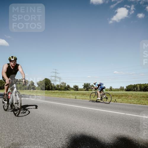 07.09.2025 - 19. Norderstedt Triathlon Michael Burmester http://msf.ph/oto/8855104 07.09.2025 15:07:36 Radfahren 391 meine-sportfotos.de
