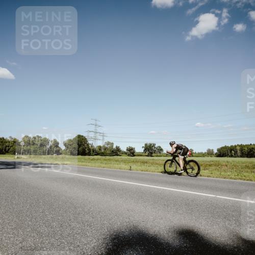 07.09.2025 - 19. Norderstedt Triathlon Michael Burmester http://msf.ph/oto/8855107 07.09.2025 15:07:40 Radfahren 1495 meine-sportfotos.de