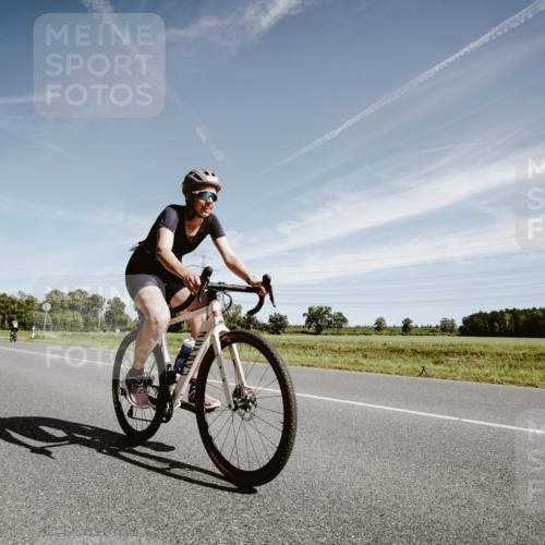 07.09.2025 - 19. Norderstedt Triathlon Michael Burmester http://msf.ph/oto/8855116 07.09.2025 12:04:33 Radfahren 721 meine-sportfotos.de