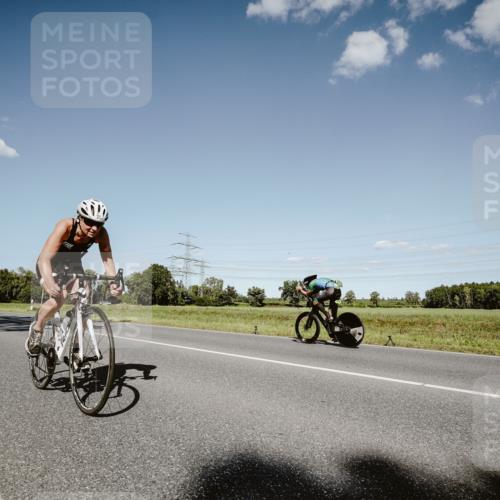 07.09.2025 - 19. Norderstedt Triathlon Michael Burmester http://msf.ph/oto/8855138 07.09.2025 15:08:10 Radfahren 438, 463, 956 meine-sportfotos.de