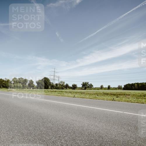 07.09.2025 - 19. Norderstedt Triathlon Michael Burmester http://msf.ph/oto/8855176 07.09.2025 12:05:13 Radfahren 168, 697, 1239 meine-sportfotos.de