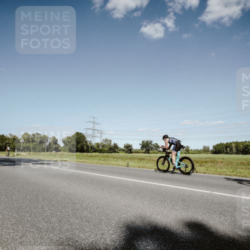 07.09.2025 - 19. Norderstedt Triathlon Michael Burmester http://msf.ph/oto/8855181 07.09.2025 15:08:58 Radfahren  meine-sportfotos.de