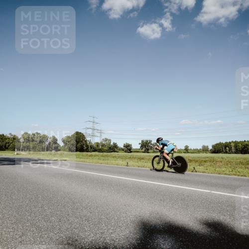 07.09.2025 - 19. Norderstedt Triathlon Michael Burmester http://msf.ph/oto/8855187 07.09.2025 15:09:02 Radfahren 1403, 1501 meine-sportfotos.de