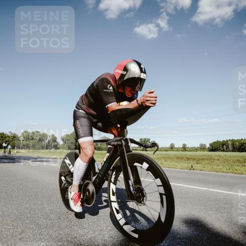 07.09.2025 - 19. Norderstedt Triathlon Michael Burmester http://msf.ph/oto/8855194 07.09.2025 15:09:05 Radfahren 1403, 1501 meine-sportfotos.de