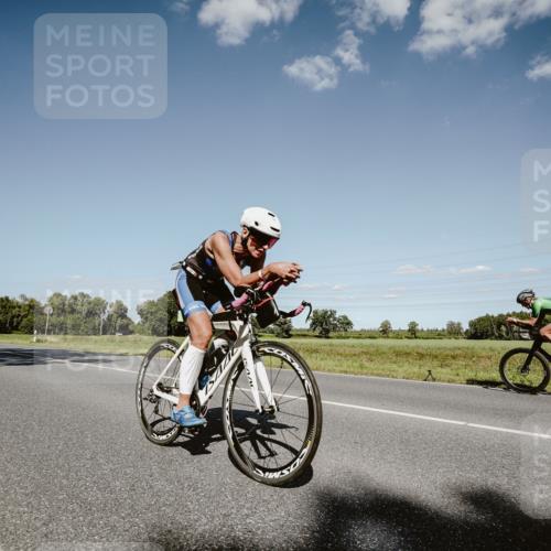 07.09.2025 - 19. Norderstedt Triathlon Michael Burmester http://msf.ph/oto/8855204 07.09.2025 15:09:17 Radfahren 477, 1424, 1494 meine-sportfotos.de