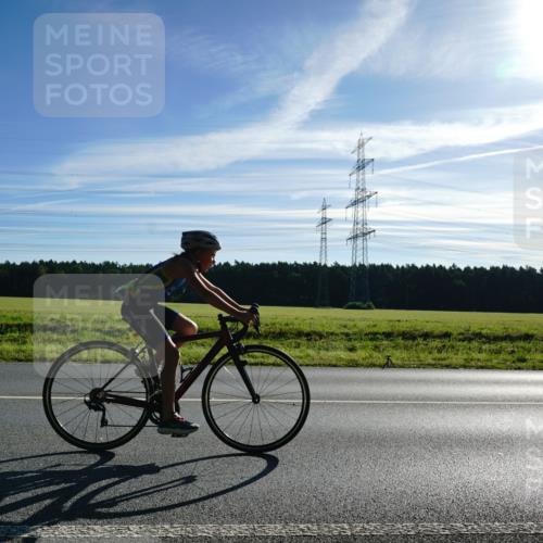 07.09.2025 - 19. Norderstedt Triathlon Michael Burmester http://msf.ph/oto/8855209 07.09.2025 09:39:34 Radfahren 566, 618 meine-sportfotos.de