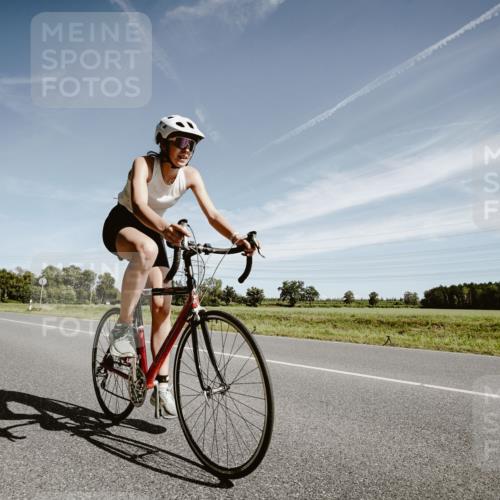 07.09.2025 - 19. Norderstedt Triathlon Michael Burmester http://msf.ph/oto/8855220 07.09.2025 12:05:26 Radfahren 169, 731, 782 meine-sportfotos.de