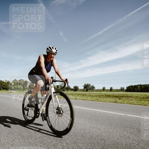 07.09.2025 - 19. Norderstedt Triathlon Michael Burmester http://msf.ph/oto/8855237 07.09.2025 12:05:42 Radfahren 1242 meine-sportfotos.de