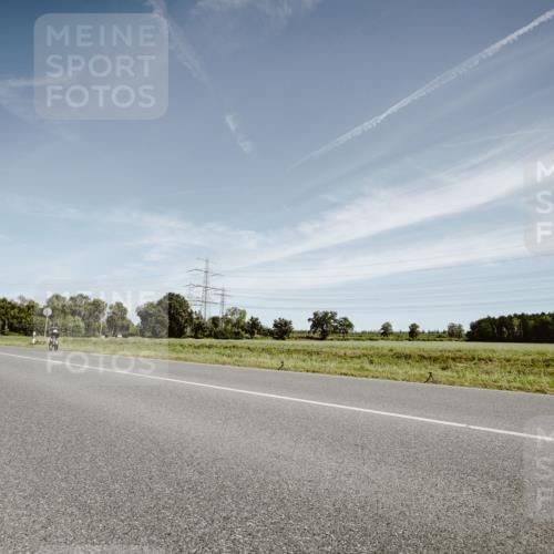 07.09.2025 - 19. Norderstedt Triathlon Michael Burmester http://msf.ph/oto/8855257 07.09.2025 12:05:53 Radfahren 213, 717, 741 meine-sportfotos.de