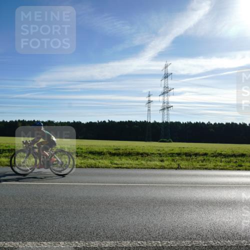 07.09.2025 - 19. Norderstedt Triathlon Michael Burmester http://msf.ph/oto/8855260 07.09.2025 09:40:30 Radfahren 554, 577 meine-sportfotos.de