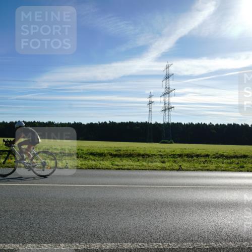 07.09.2025 - 19. Norderstedt Triathlon Michael Burmester http://msf.ph/oto/8855268 07.09.2025 09:40:39 Radfahren 634 meine-sportfotos.de