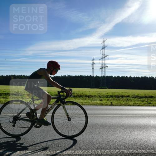07.09.2025 - 19. Norderstedt Triathlon Michael Burmester http://msf.ph/oto/8855282 07.09.2025 09:41:04 Radfahren 597 meine-sportfotos.de