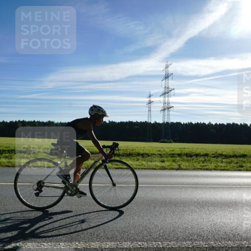 07.09.2025 - 19. Norderstedt Triathlon Michael Burmester http://msf.ph/oto/8855289 07.09.2025 09:41:11 Radfahren 565, 584, 616 meine-sportfotos.de