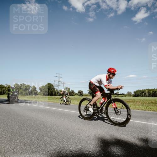07.09.2025 - 19. Norderstedt Triathlon Michael Burmester http://msf.ph/oto/8855320 07.09.2025 15:10:37 Radfahren 395, 469, 905, 1537 meine-sportfotos.de