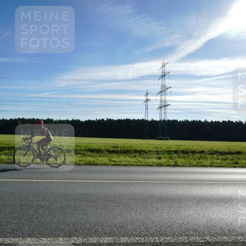 07.09.2025 - 19. Norderstedt Triathlon Michael Burmester http://msf.ph/oto/8855331 07.09.2025 09:42:30 Radfahren 632 meine-sportfotos.de