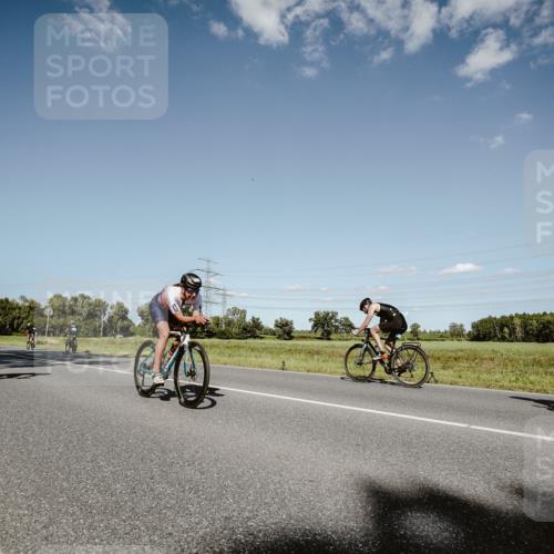 07.09.2025 - 19. Norderstedt Triathlon Michael Burmester http://msf.ph/oto/8855333 07.09.2025 15:10:45 Radfahren 475, 946, 967 meine-sportfotos.de