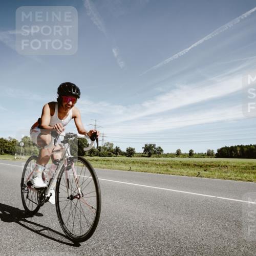 07.09.2025 - 19. Norderstedt Triathlon Michael Burmester http://msf.ph/oto/8855335 07.09.2025 12:06:42 Radfahren 184, 243, 267, 767 meine-sportfotos.de