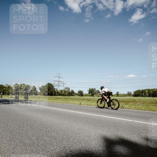 07.09.2025 - 19. Norderstedt Triathlon Michael Burmester http://msf.ph/oto/8855340 07.09.2025 15:10:46 Radfahren 475, 946, 967 meine-sportfotos.de