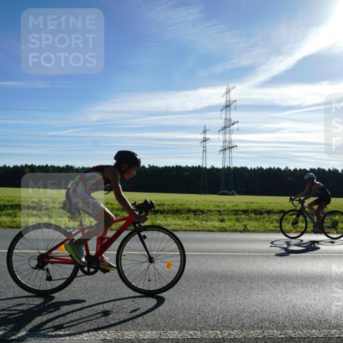 07.09.2025 - 19. Norderstedt Triathlon Michael Burmester http://msf.ph/oto/8855341 07.09.2025 09:43:01 Radfahren 579, 596 meine-sportfotos.de