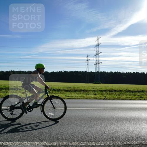 07.09.2025 - 19. Norderstedt Triathlon Michael Burmester http://msf.ph/oto/8855346 07.09.2025 09:43:08 Radfahren 560 meine-sportfotos.de