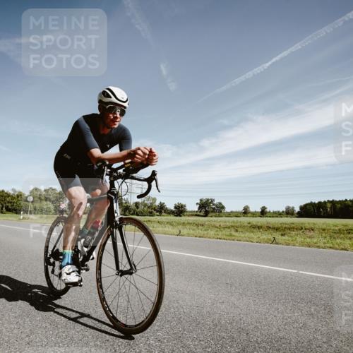 07.09.2025 - 19. Norderstedt Triathlon Michael Burmester http://msf.ph/oto/8855355 07.09.2025 12:07:04 Radfahren 226, 846 meine-sportfotos.de