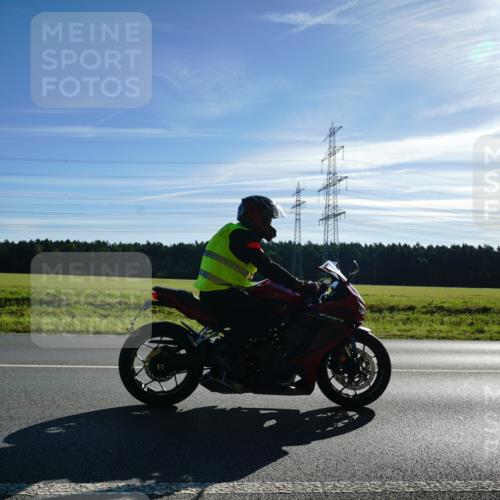 07.09.2025 - 19. Norderstedt Triathlon Michael Burmester http://msf.ph/oto/8855379 07.09.2025 09:47:27 Radfahren  meine-sportfotos.de
