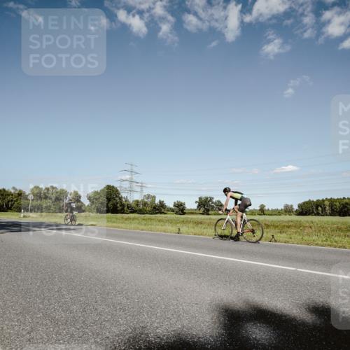 07.09.2025 - 19. Norderstedt Triathlon Michael Burmester http://msf.ph/oto/8855391 07.09.2025 15:11:24 Radfahren 416, 1404 meine-sportfotos.de