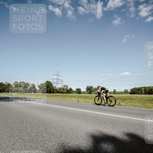 07.09.2025 - 19. Norderstedt Triathlon Michael Burmester http://msf.ph/oto/8855401 07.09.2025 15:11:31 Radfahren  meine-sportfotos.de