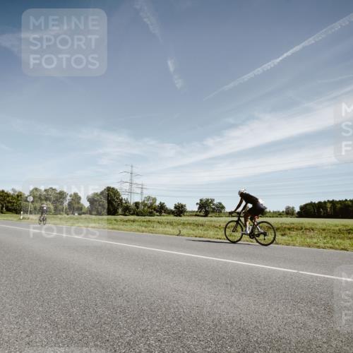 07.09.2025 - 19. Norderstedt Triathlon Michael Burmester http://msf.ph/oto/8855410 07.09.2025 12:07:32 Radfahren 273 meine-sportfotos.de