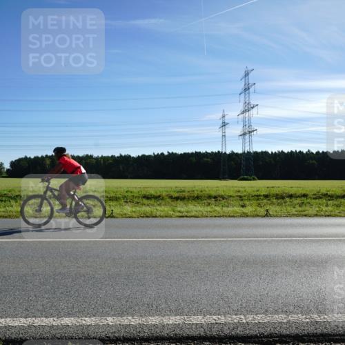 07.09.2025 - 19. Norderstedt Triathlon Michael Burmester http://msf.ph/oto/8855411 07.09.2025 10:21:18 Radfahren  meine-sportfotos.de