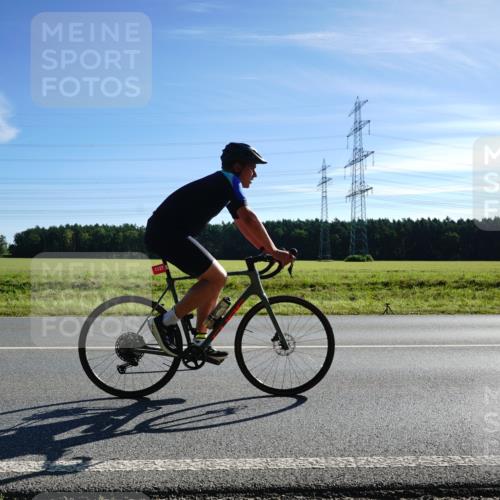 07.09.2025 - 19. Norderstedt Triathlon Michael Burmester http://msf.ph/oto/8855421 07.09.2025 10:23:42 Radfahren 1127 meine-sportfotos.de