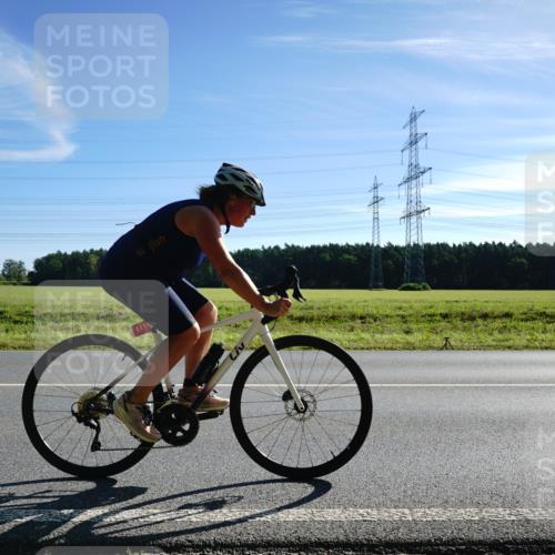 07.09.2025 - 19. Norderstedt Triathlon Michael Burmester http://msf.ph/oto/8855428 07.09.2025 10:25:04 Radfahren 1111 meine-sportfotos.de