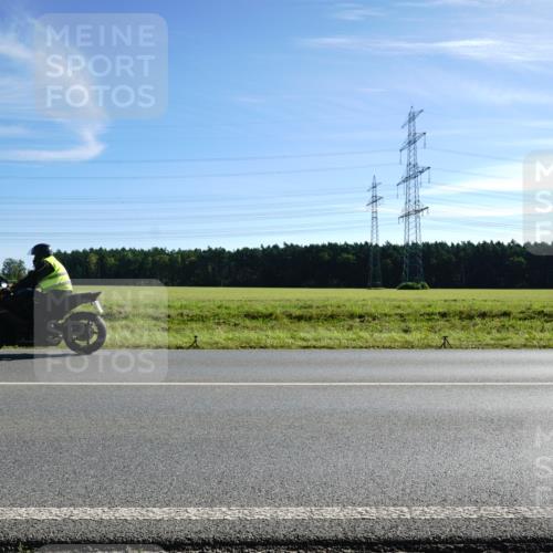 07.09.2025 - 19. Norderstedt Triathlon Michael Burmester http://msf.ph/oto/8855448 07.09.2025 10:26:06 Radfahren 1118 meine-sportfotos.de