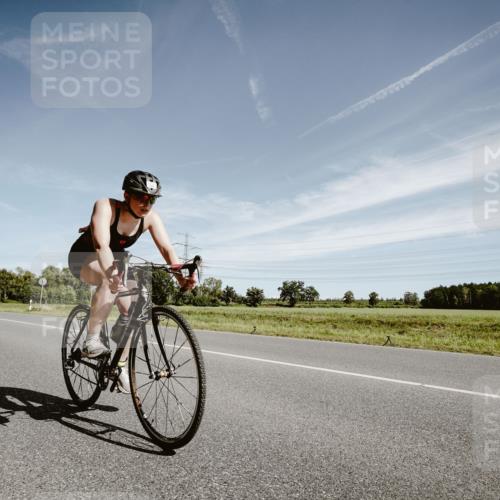 07.09.2025 - 19. Norderstedt Triathlon Michael Burmester http://msf.ph/oto/8855451 07.09.2025 12:08:02 Radfahren 765 meine-sportfotos.de