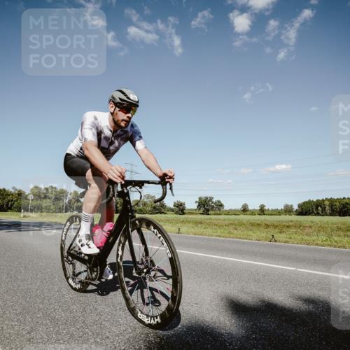 07.09.2025 - 19. Norderstedt Triathlon Michael Burmester http://msf.ph/oto/8855469 07.09.2025 15:12:36 Radfahren 943, 1429, 1453, 1484 meine-sportfotos.de