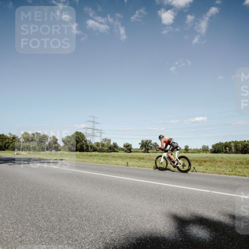07.09.2025 - 19. Norderstedt Triathlon Michael Burmester http://msf.ph/oto/8855476 07.09.2025 15:12:44 Radfahren  meine-sportfotos.de