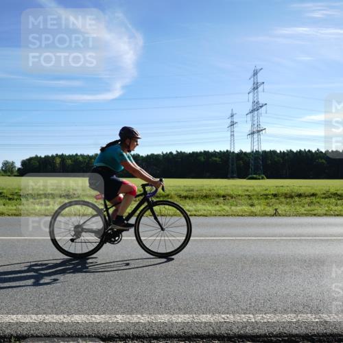 07.09.2025 - 19. Norderstedt Triathlon Michael Burmester http://msf.ph/oto/8855479 07.09.2025 10:29:35 Radfahren 1126, 1143 meine-sportfotos.de
