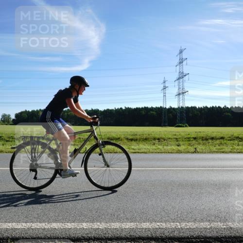 07.09.2025 - 19. Norderstedt Triathlon Michael Burmester http://msf.ph/oto/8855484 07.09.2025 10:29:49 Radfahren 1130 meine-sportfotos.de